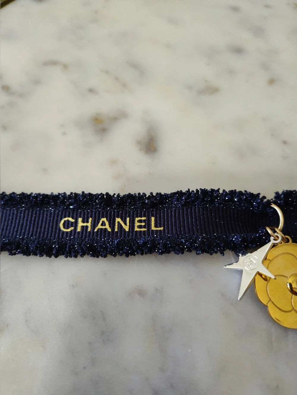 CHANEL 38" Navy Gold Logo Frayed Boutique Ribbon w Limited Edition Charm - Picture 3 of 4